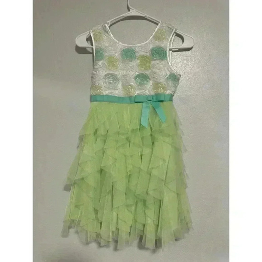 JONA‎ MICHELLE  GIRLS Green RUFFLE FLOWER size 7